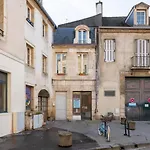 Le Crebillon D\'Or - Joli Cocon Dijonnais